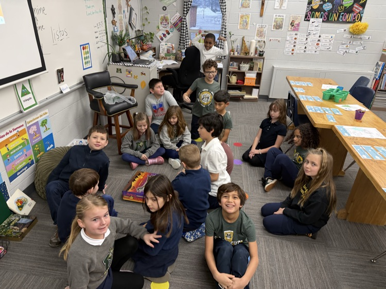 3rd grade celebrating Three Kings Day