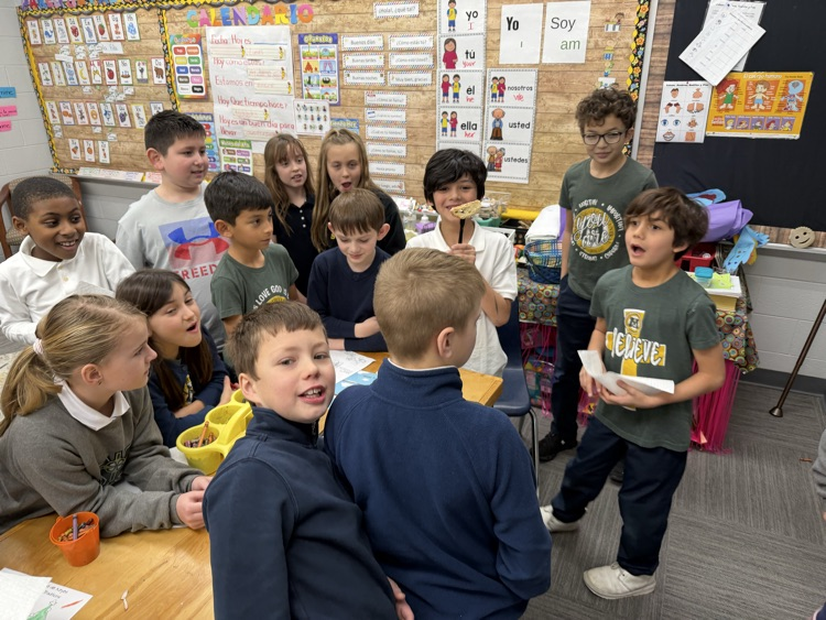 3rd grade celebrating Three Kings Day