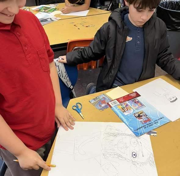 Students drawing.