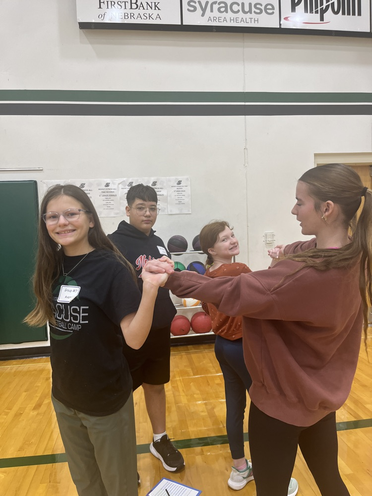 students participating in the human knot 