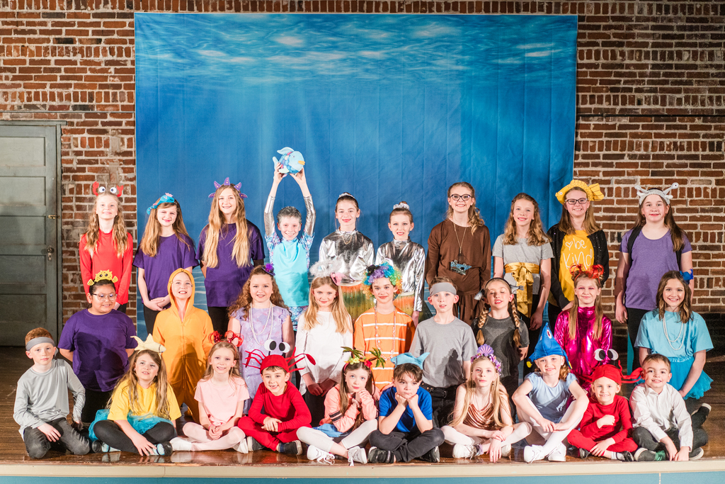 HES cast of The Rainbow Fish Musical