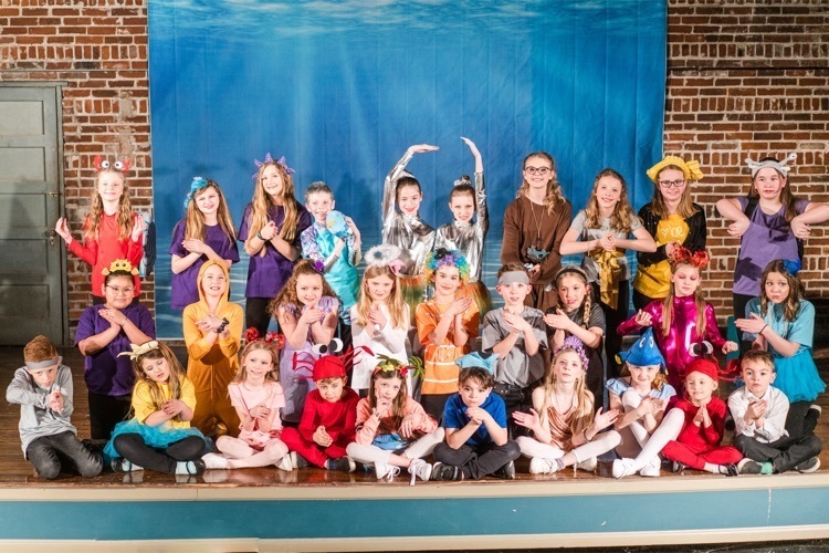 HES Rainbow Fish cast