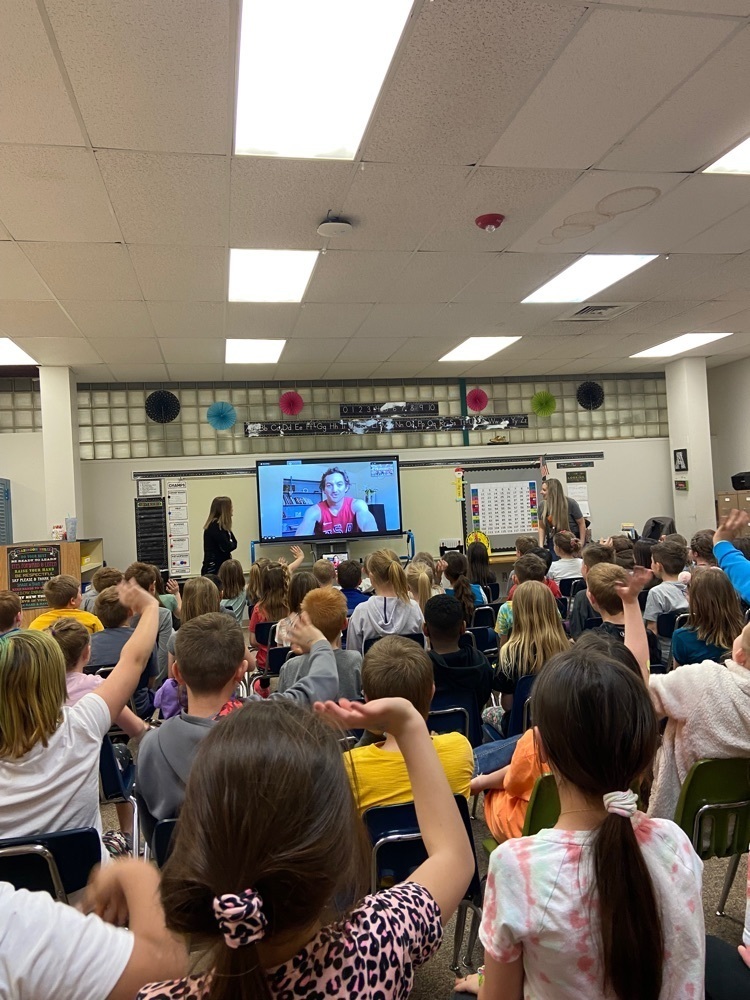 Rudy Garcia-Tolson Zooming with 2nd graders! 