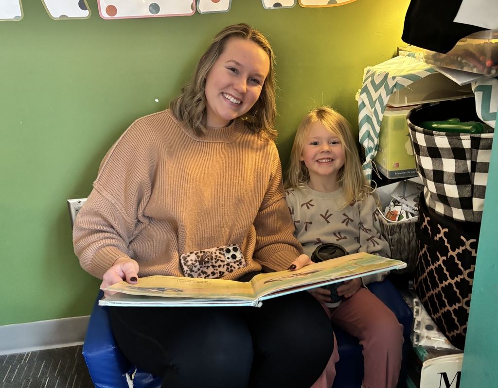 Cozy Reading in PreK