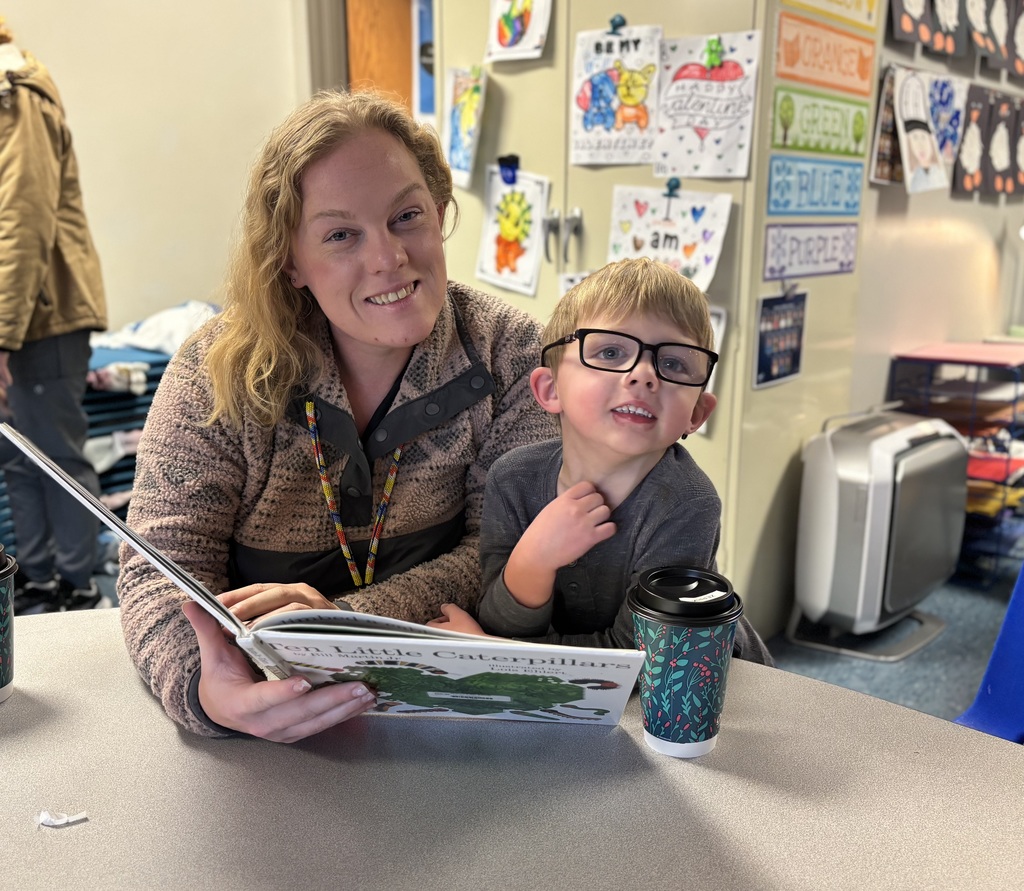 Cozy Reading in PreK