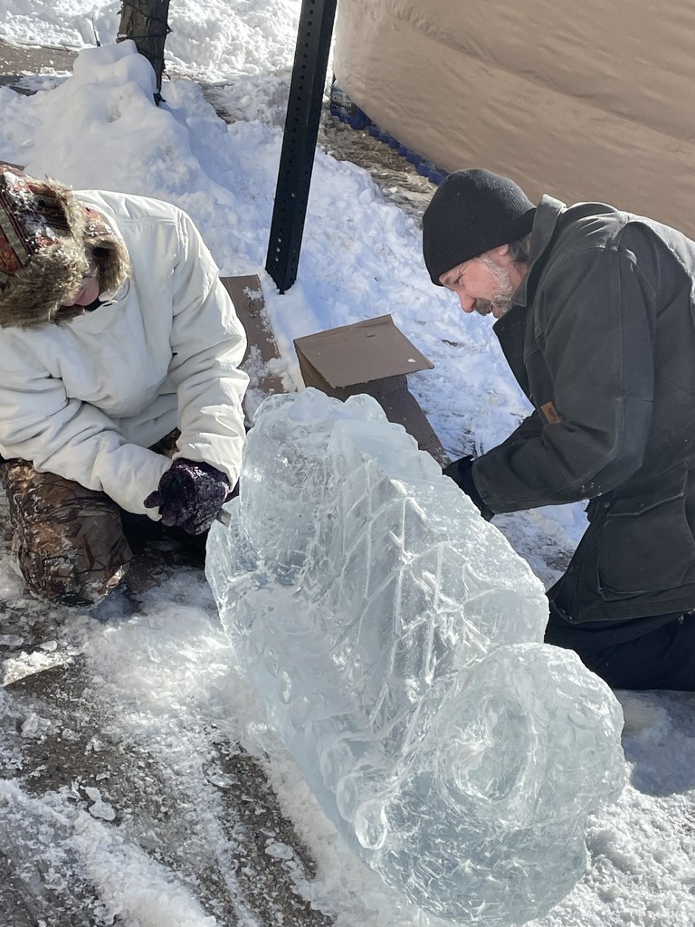 Ice sculpting 3.