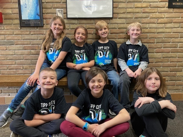 Broadway Elementary 3rd grade Destination Imagination team