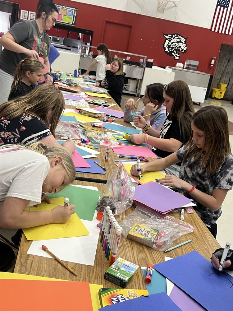 our first art session was a success!