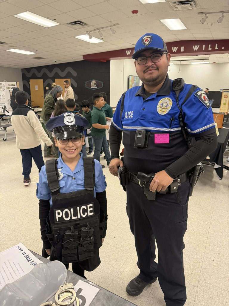 Donna Police Officer 