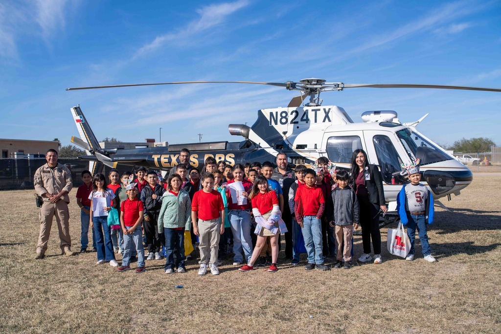 Students with DPS Helicopter 