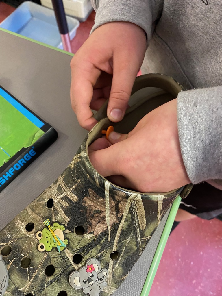 Assembling the 3D printed fix