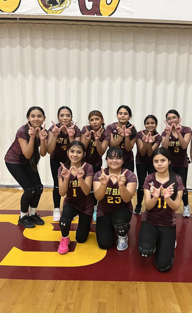 7th grade A Volleyball win against Mary Hoge