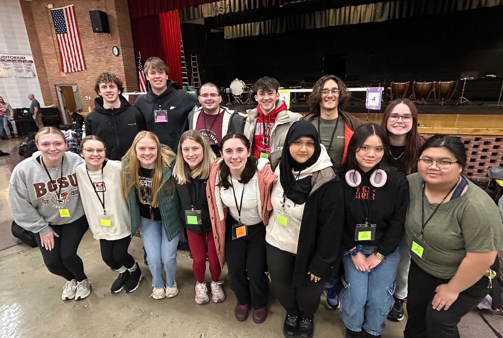 14 Boardman High School volunteer camp counselors 