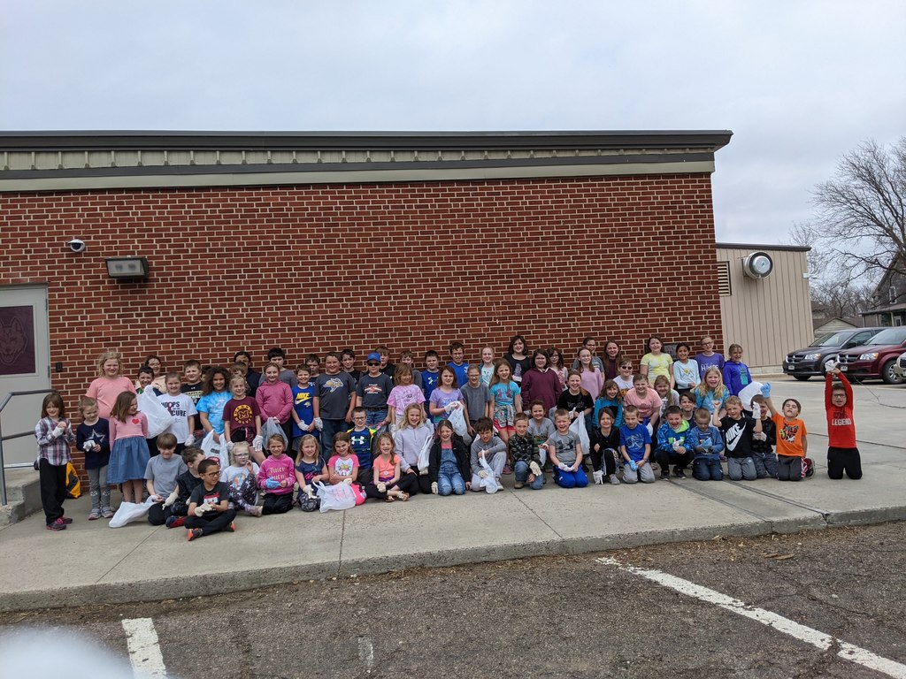 K-5 clean-up crew!