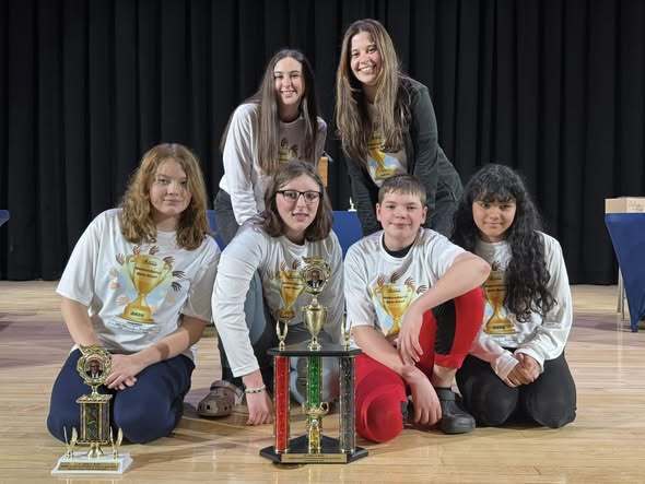 The winners of the Multi cultural quiz bowl. 