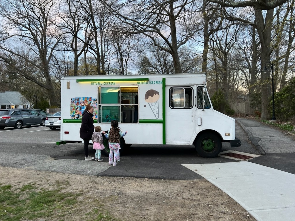 icecream truck