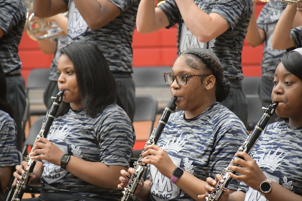 M3 Band woodwings playing in the gym