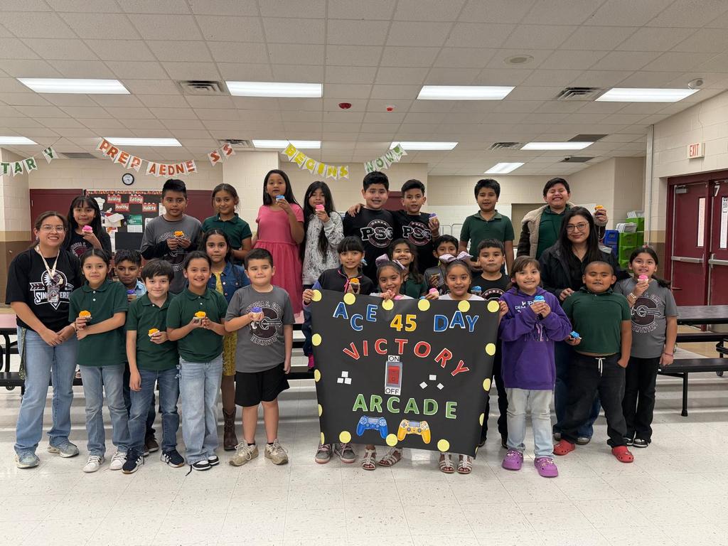 student group pictures with banner