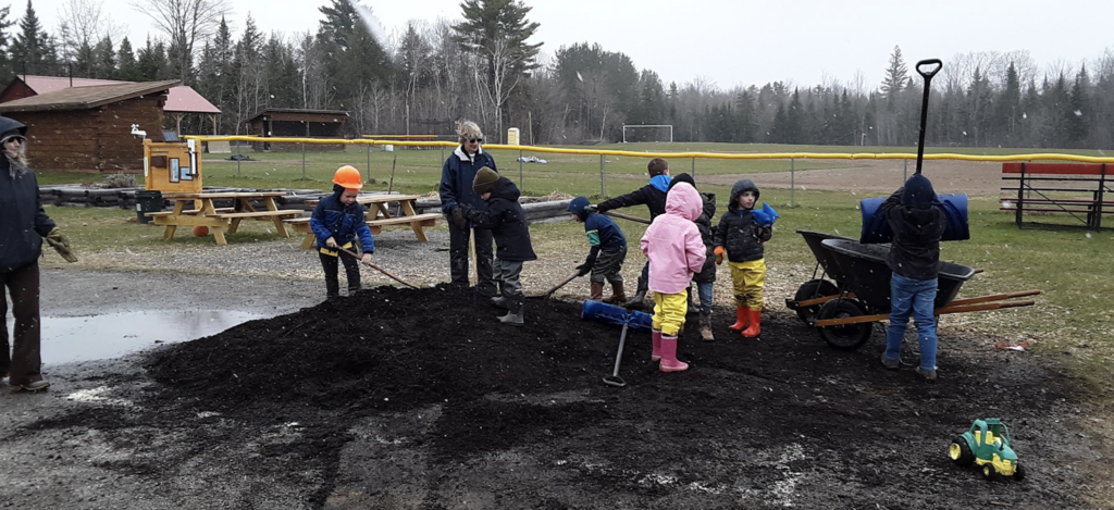 kids mulching