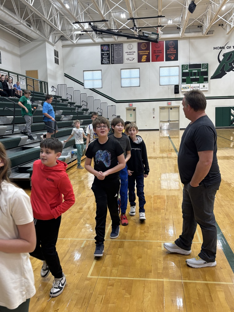Jefferson Knapp Meets Students