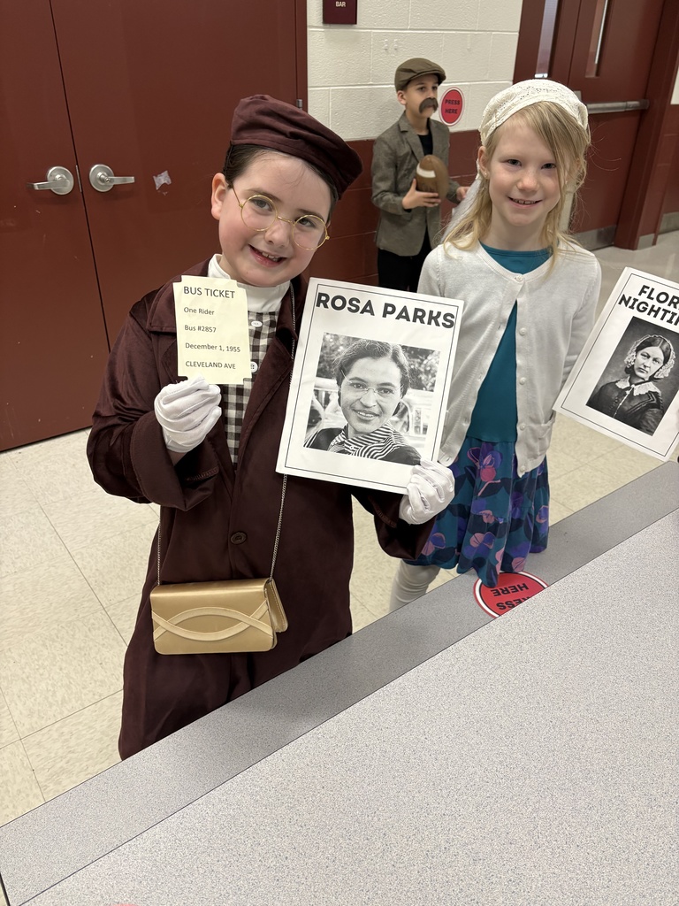 Rosa Parks and Florence Nightingale smiling for picture.