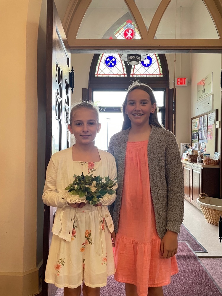 1-May Crowning