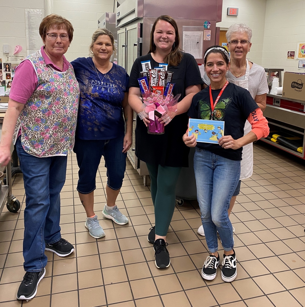 THS cafeteria super stars!