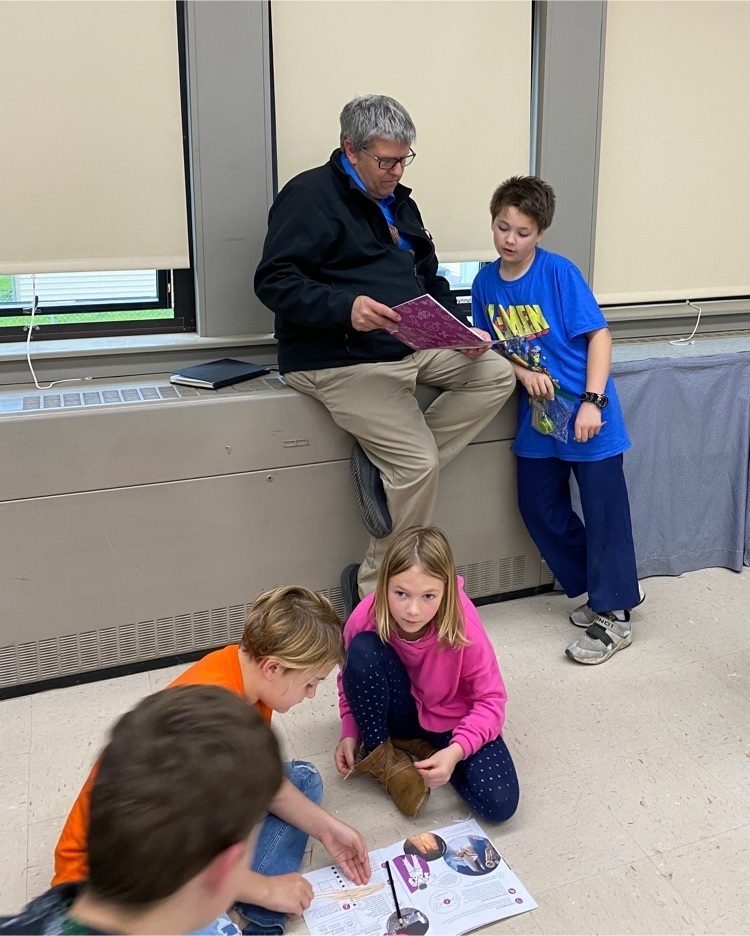 superintendent with student