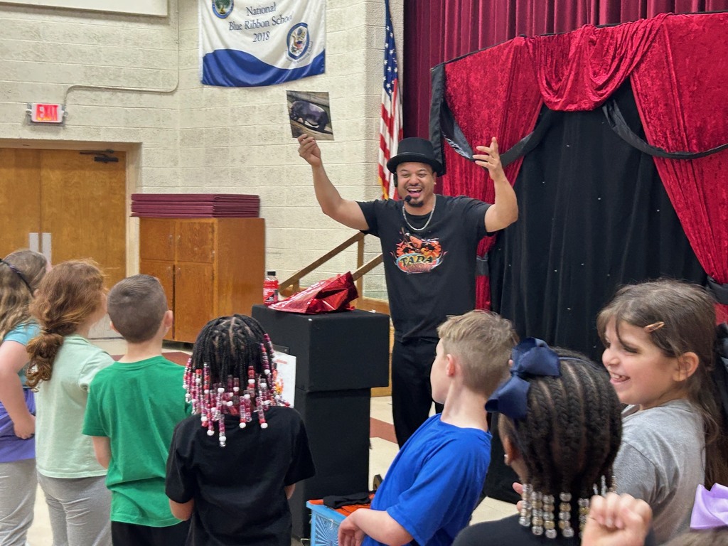 Magician at Stadium Drive for Inclusion week