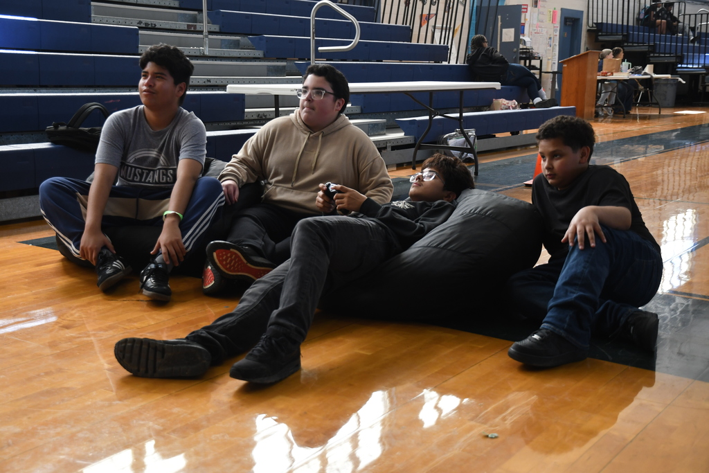 students playing video games