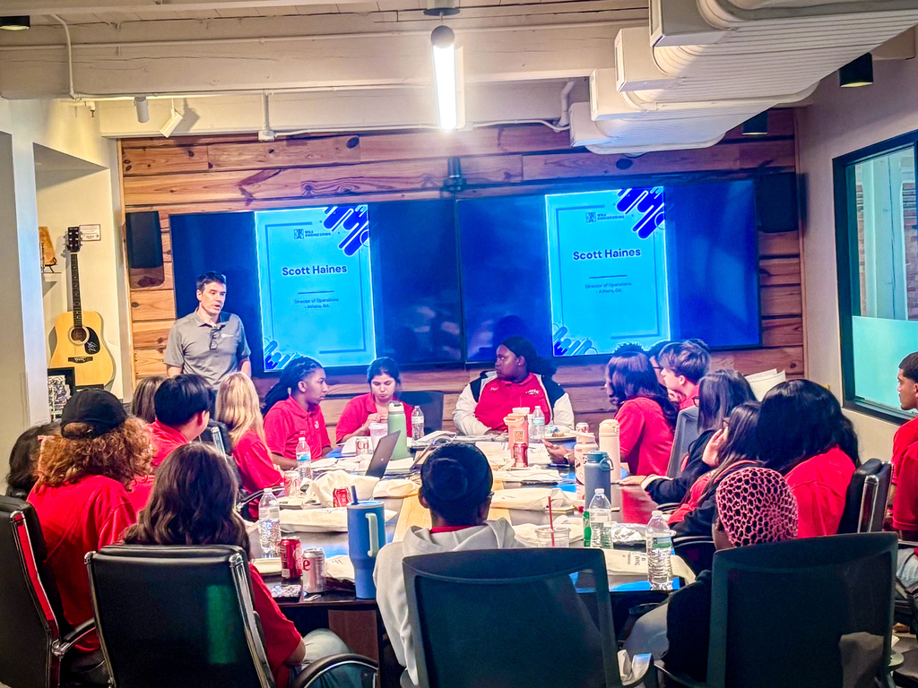 Putnam County High School’s Service Leadership class visits W&A Engineering