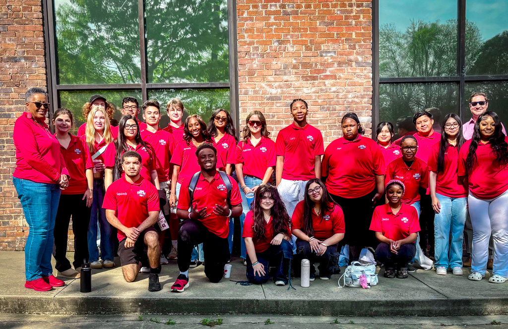 Putnam County High School’s Service Leadership class visits W&A Engineering