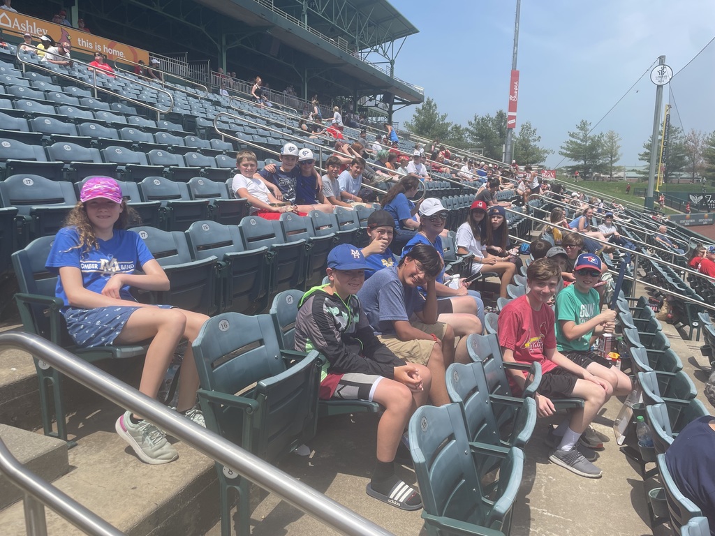 kids at a springfield cardinal baseball game