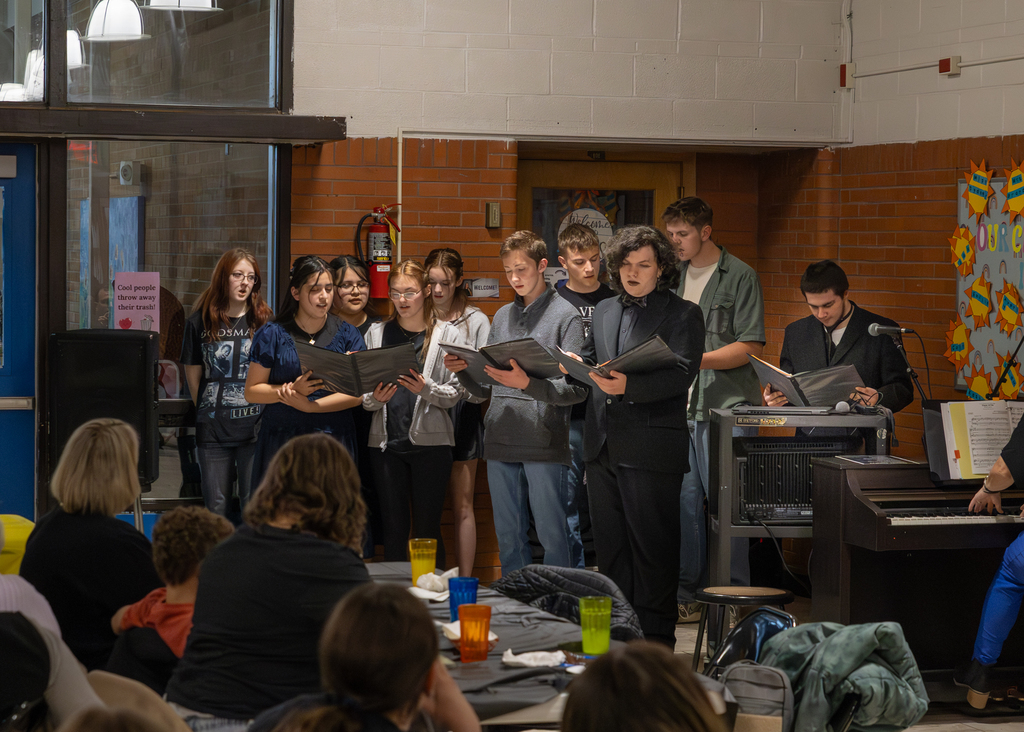 High school choir singing at dinner theater