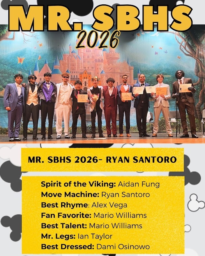  ROW OF HIGH SCHOOL BOYS 