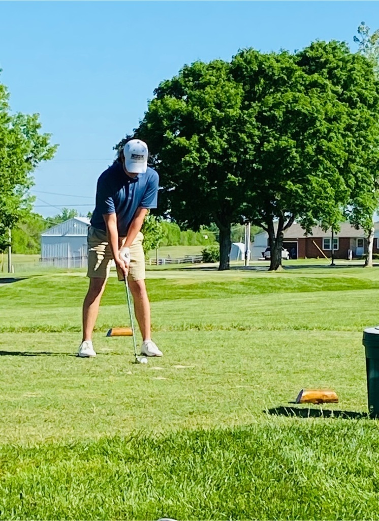 Sam Bahr at state golf meet.