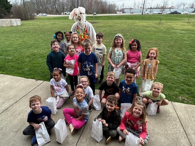 Mrs. Sobinovsky's kindergarten class with the bunny