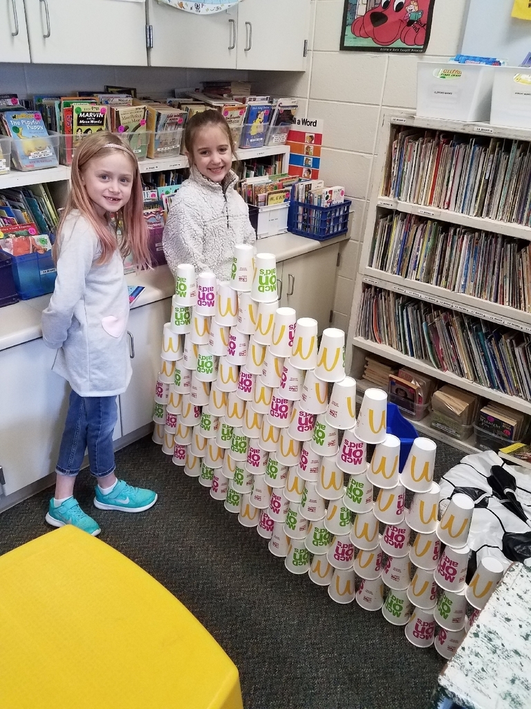💯Mrs. Wenzel's students enjoyed making creations about of 100 objects.💯
#100dayssmarter #WalworthJ1
