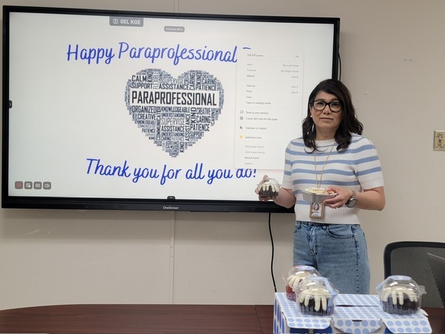 Paraprofessional Casares