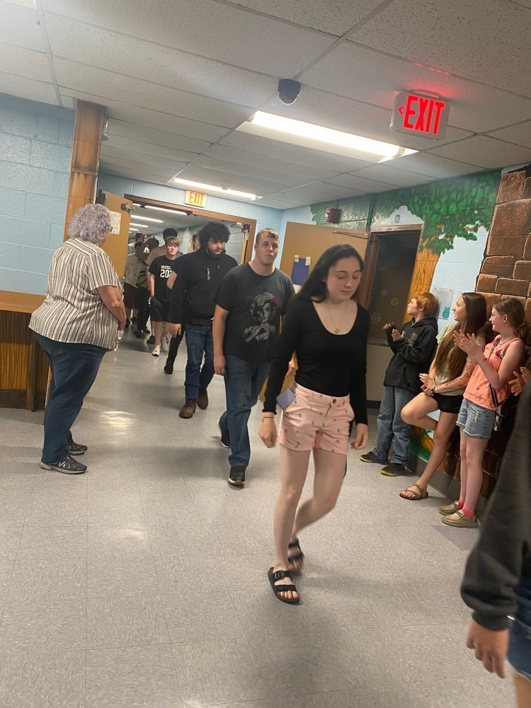 Senior class of 2022 doing walkthrough at OCES