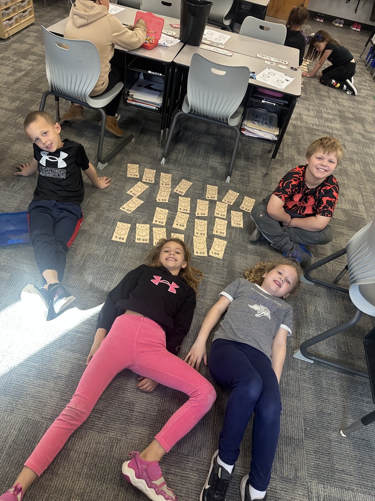 1st Grade Tells Time