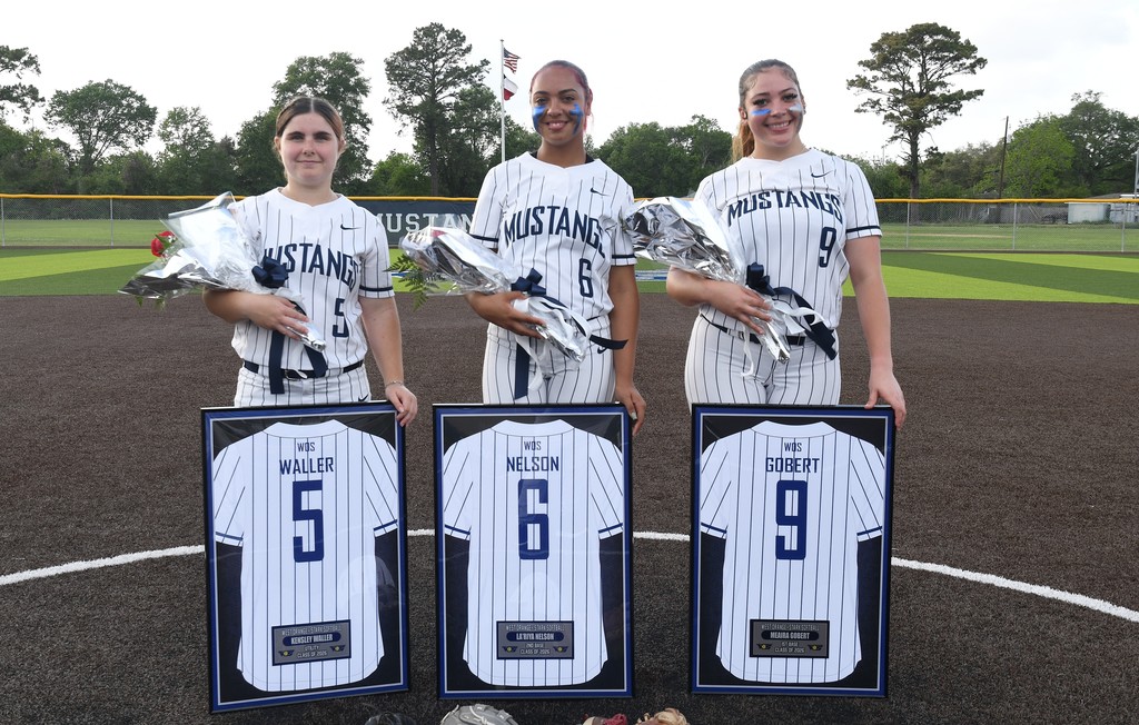 WOS Softball Senior Night 1