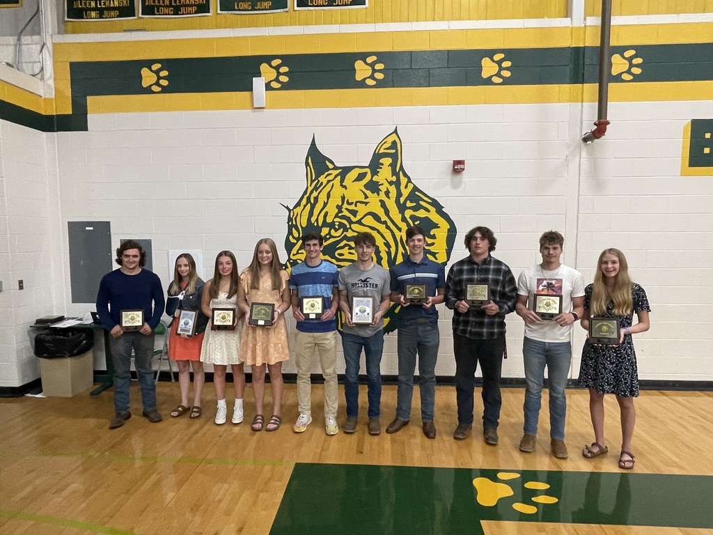 Florence student athletes with awards