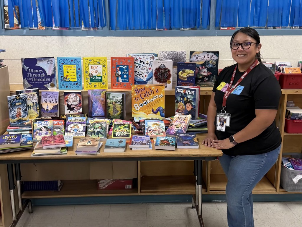 Mrs. Martinez RIF and Barnes and Noble Giveaway