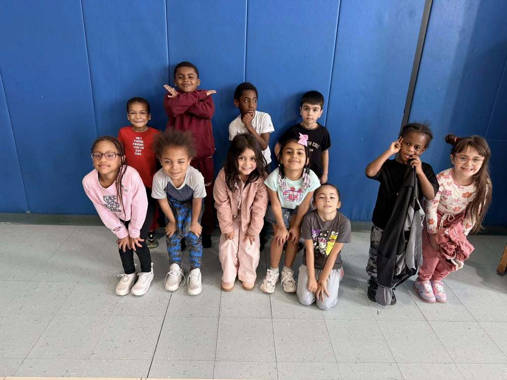 A group of students posing.