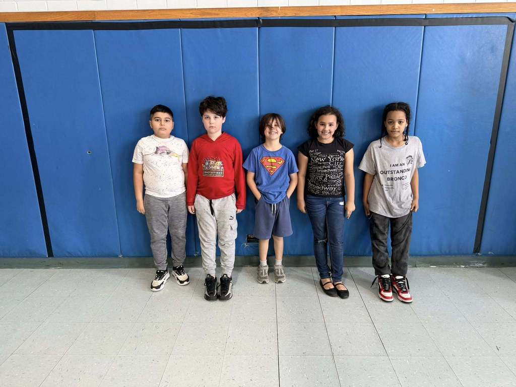 A group of students posing.