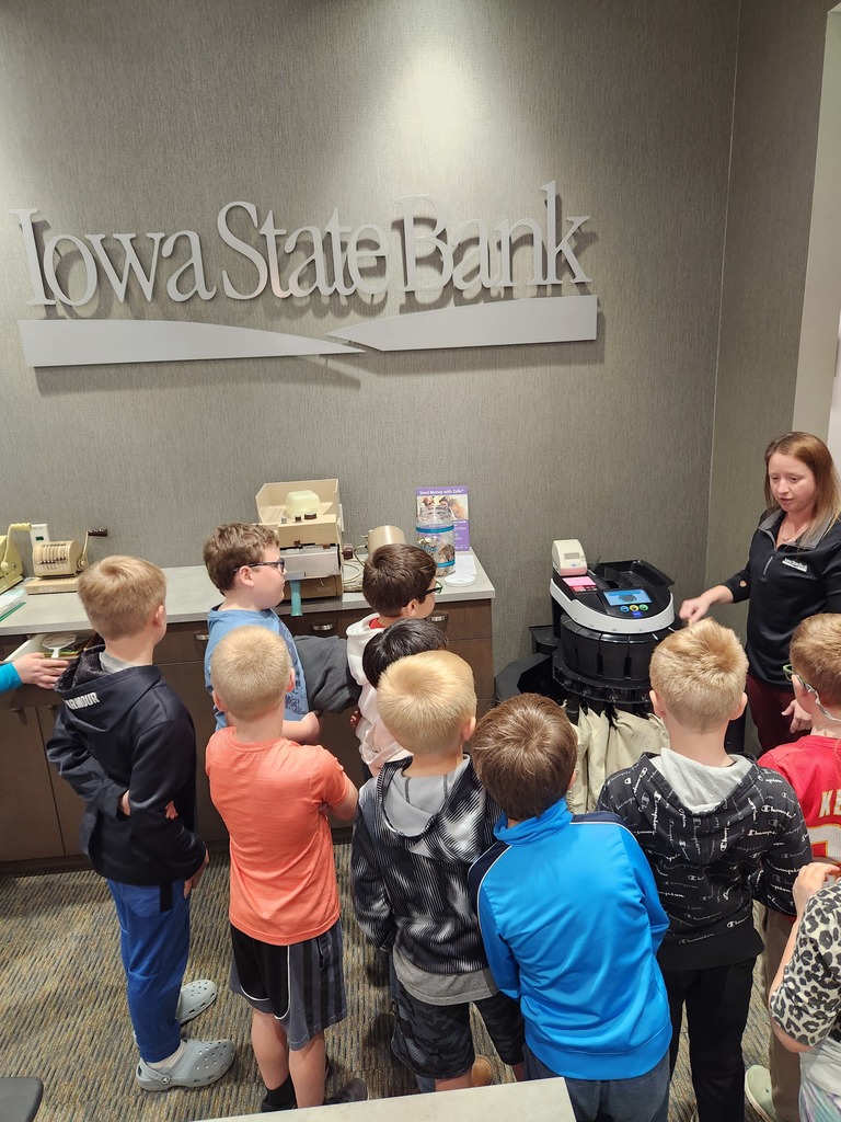 2nd Grade Visits Iowa State Bank