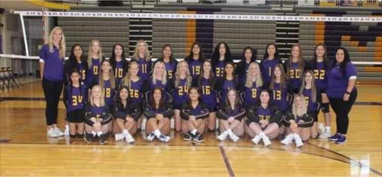 Lady Bronc Volleyball