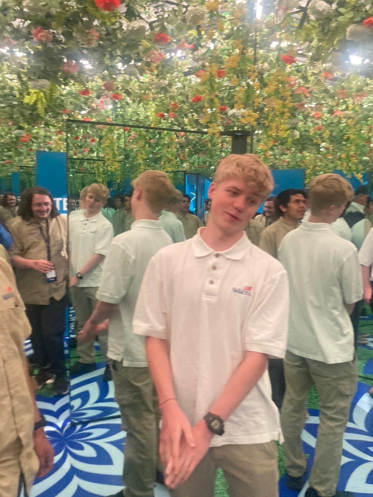 SkillsUSA and Museum of Illusions