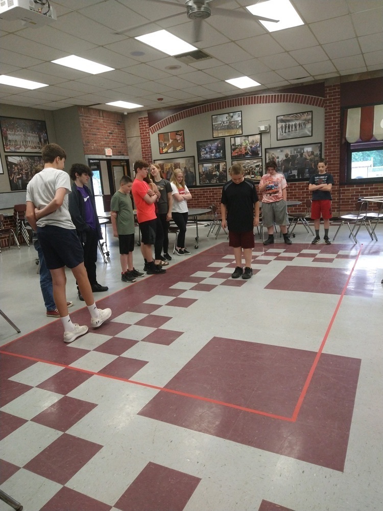 Playing some puzzle map before lunch